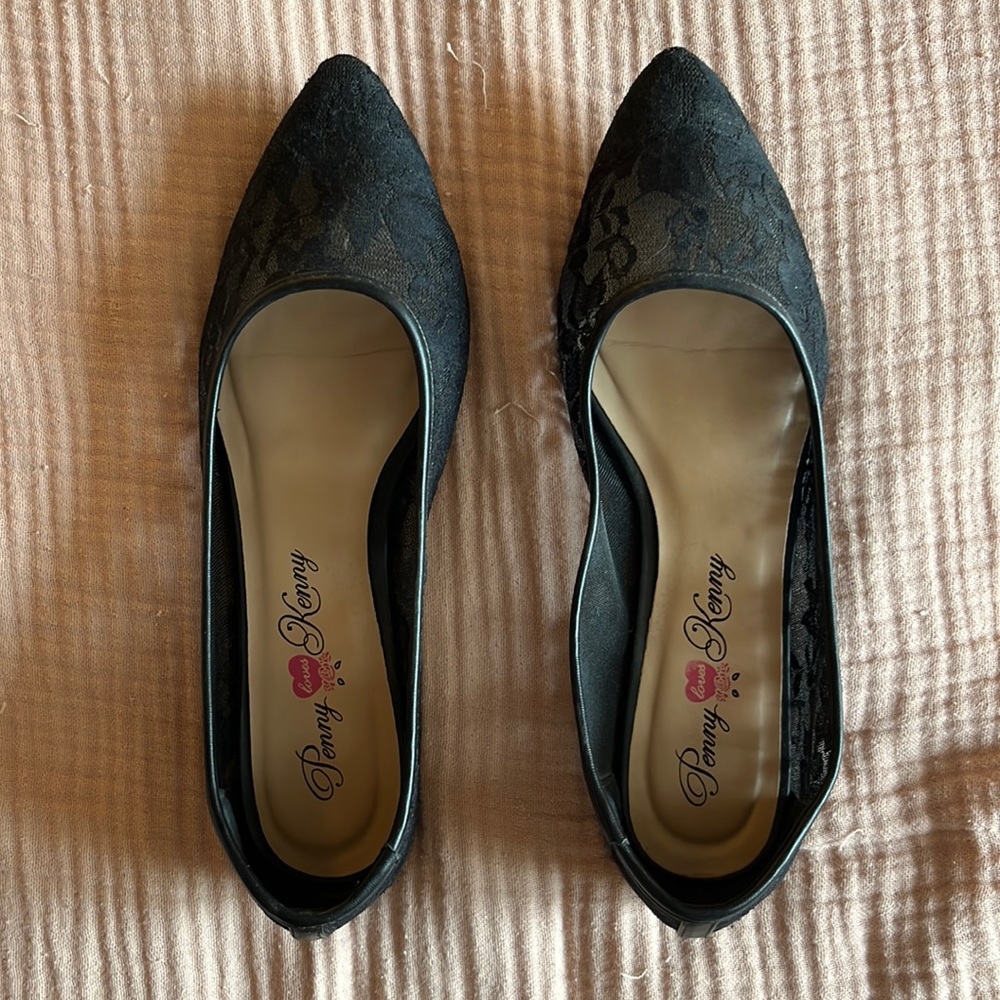 Penny Loves Kenny Black Lace ballet flat size 11